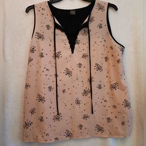 EUC. Worthington pink and black lace blouse. Size XL